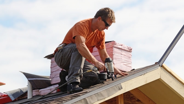 Hiring a Virginia Beach Area Roofing Contractor: Why You Shouldn’t Hire Based on Price Alone